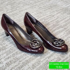 Stuart Weitzman patent leather brown pumps heels size 8.5 narrow